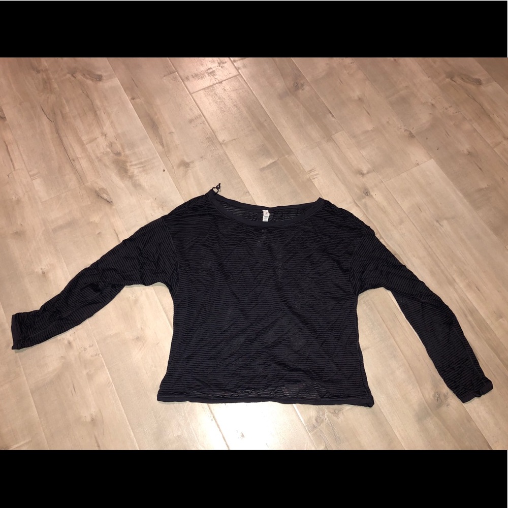 Lulu lemon top